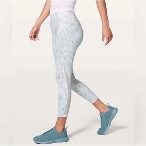 Lululemon Train Times 7/8 Pant *25" Jasmine White Multi / White Size 6